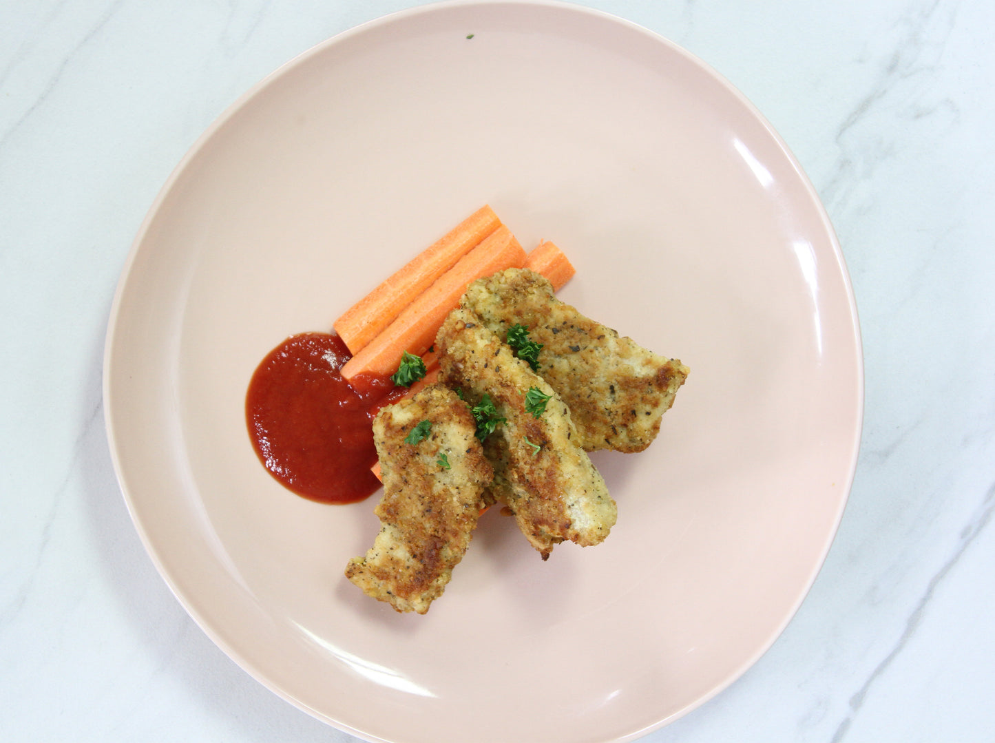 KIDS LUNCH: Chicken Tenders with Ketchup and Carrots